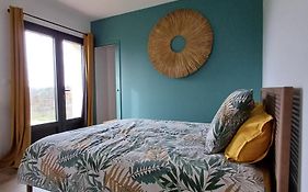 La maison aux volets bleus